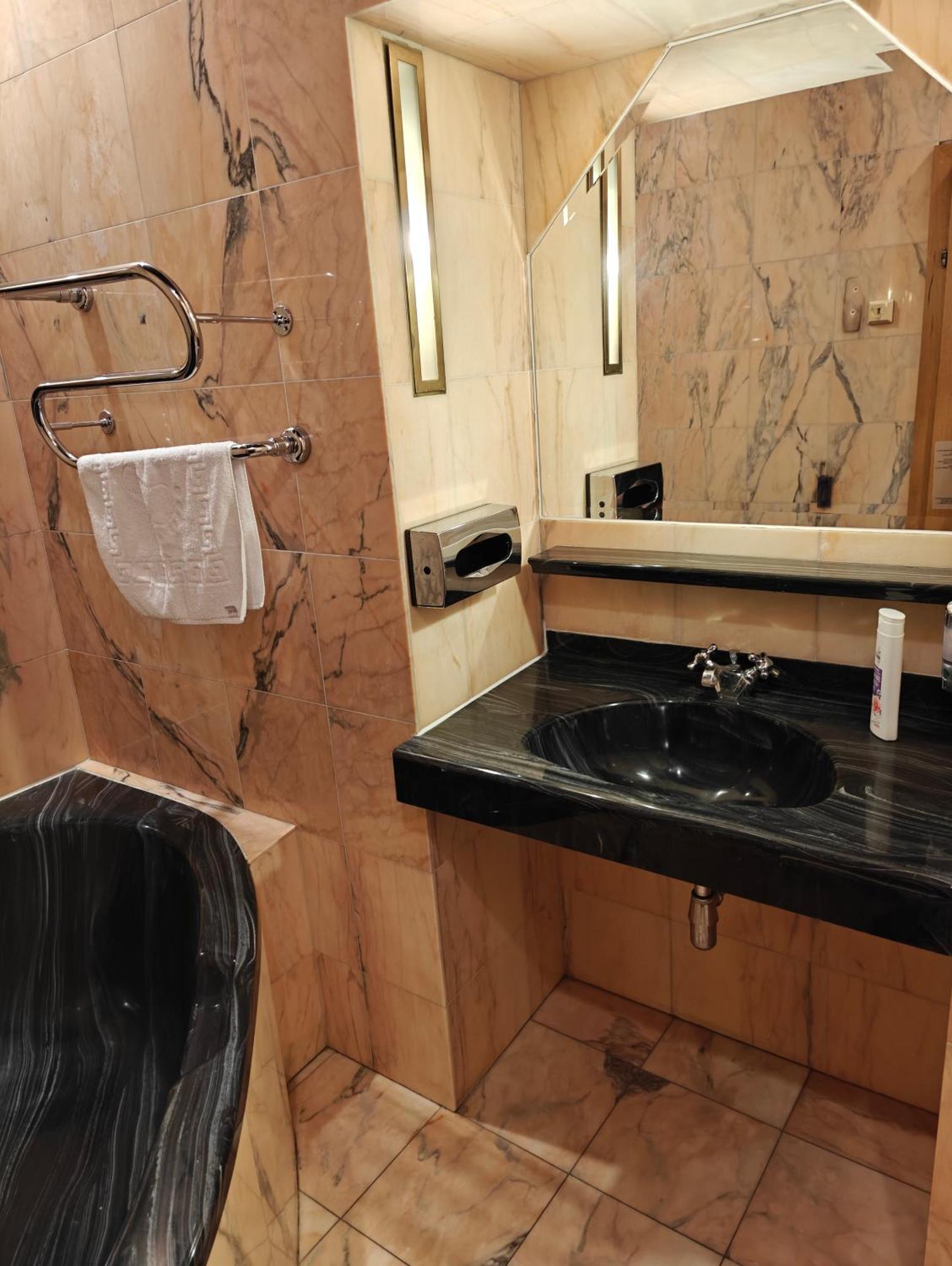 Raimundhof 3* Wien